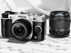 水晶彩色涂装 理光宾得发布限量版Q7套机