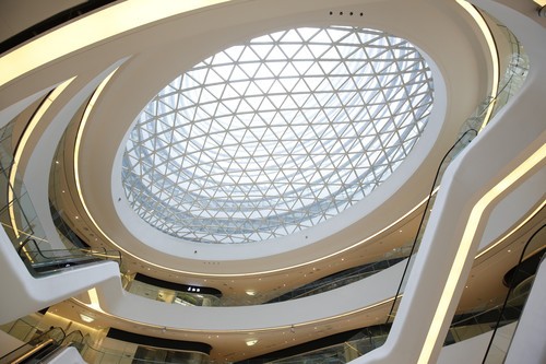 新锐超广角 佳能EF 16-35mm F4L评测