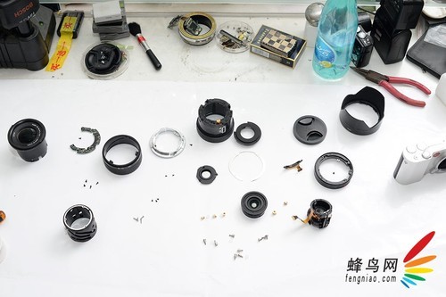 全铝机身数码心 徕卡T机身镜头拆解全纪录 全铝机身数码心 徕卡T机身镜头拆解全纪录