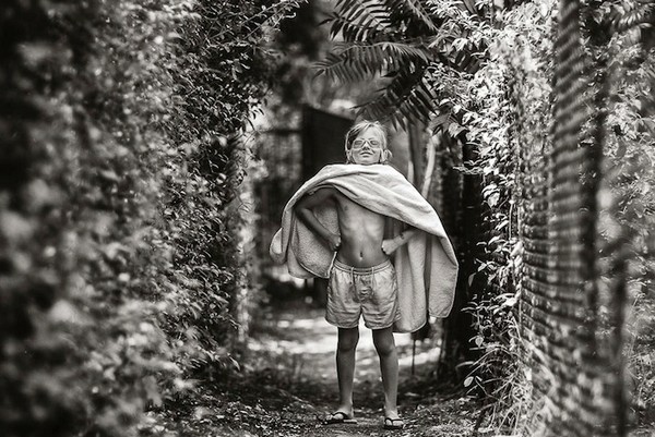 Izabela Urbaniak 夏日快乐的童年黑白摄影