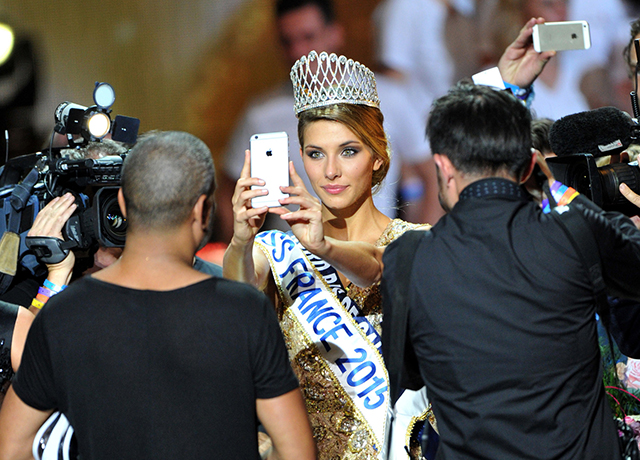 『纪实摄影』手机屏幕改变的世界