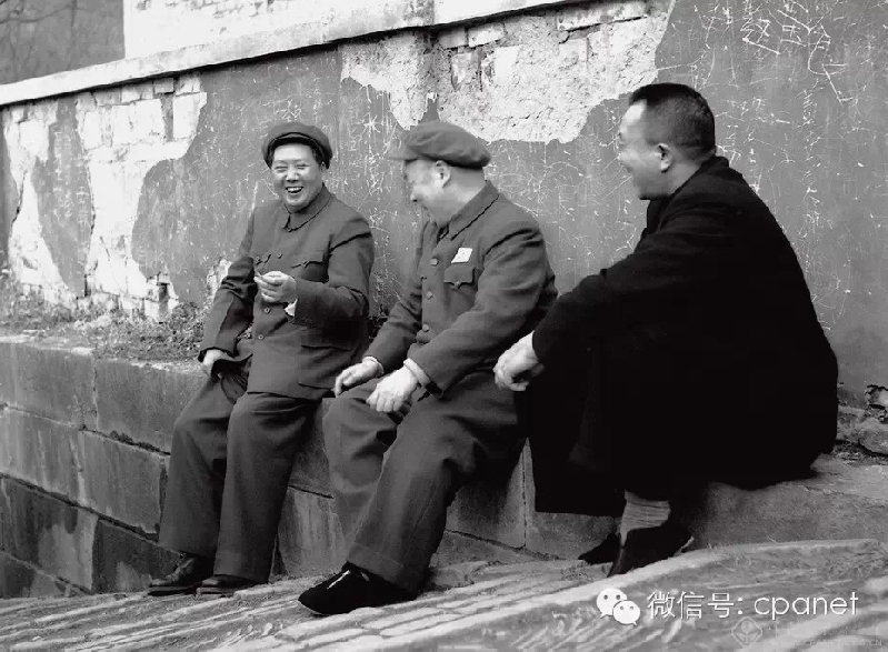 中国文联荣誉委员、中国摄协顾问吕厚民在京逝世