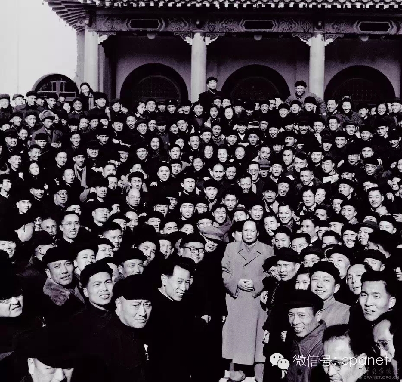 中国文联荣誉委员、中国摄协顾问吕厚民在京逝世