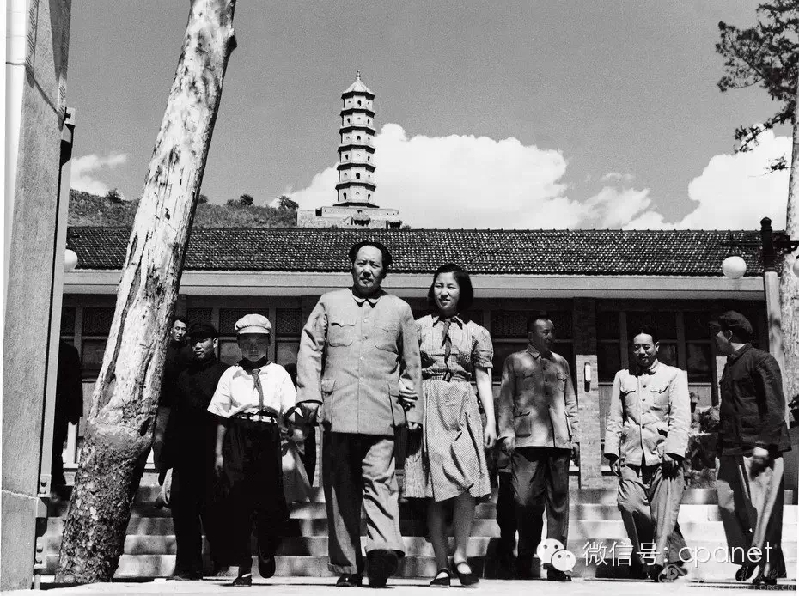 中国文联荣誉委员、中国摄协顾问吕厚民在京逝世