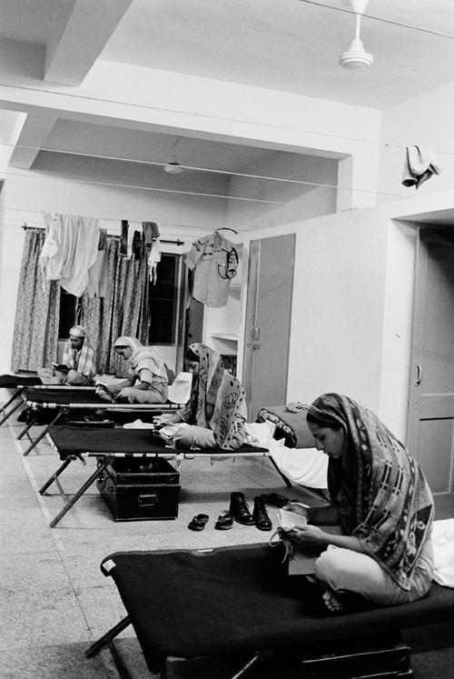 战争让女人走开，印度偏说不！