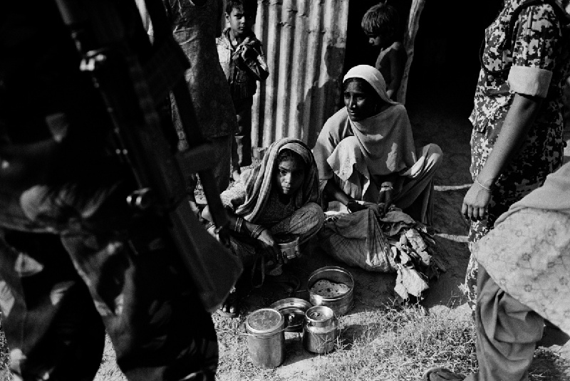 战争让女人走开，印度偏说不！