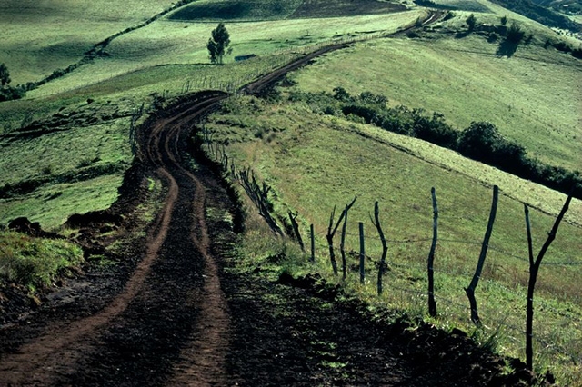 Pablo Corral Vega:又见安第斯 3cd1dd8d6ac0439f.jpg