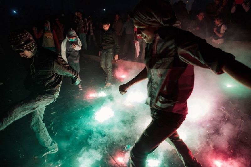 色彩斑斓，墨西哥烟火节