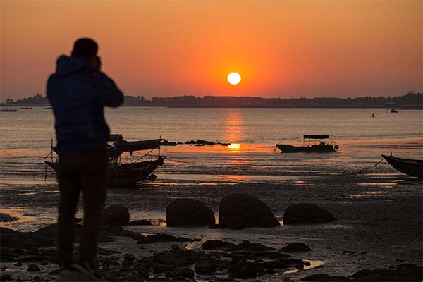 探访南向通道 聚焦美丽钦州 探访南向通道 聚焦美丽钦州