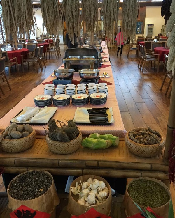 探梅关古道 看人间沧桑