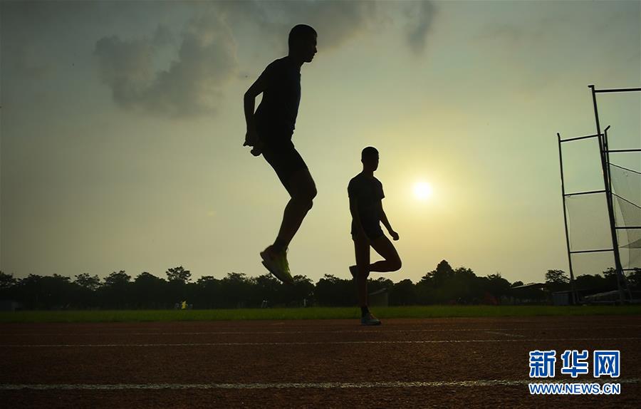 （体育·专题）（3）双胞胎盲人兄弟的奥运梦