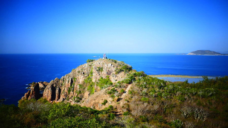 东瑁洲岛:坚守在海防前沿的“天涯哨兵” 东瑁洲岛:坚守在海防前沿的“天涯哨兵”