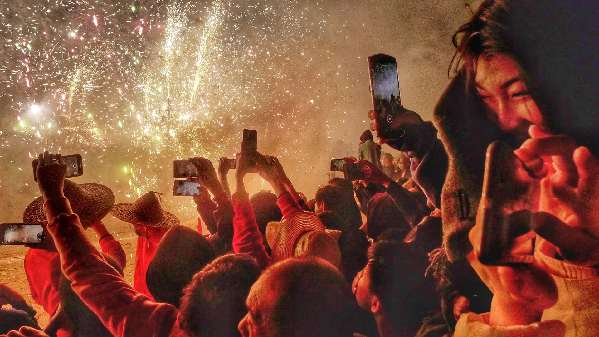 揭阳火龙劲舞闹新春 揭阳火龙劲舞闹新春