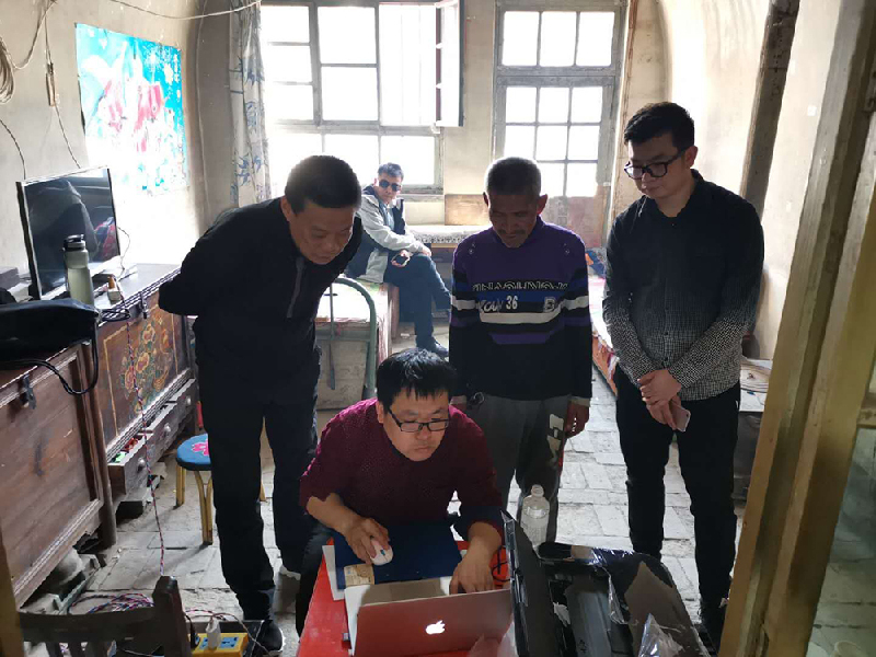 1碗酸菜面7张大照片 山西农村7旬老人圆梦故事很暖心 1碗酸菜面7张大照片 山西农村7旬老人圆梦故事很暖心