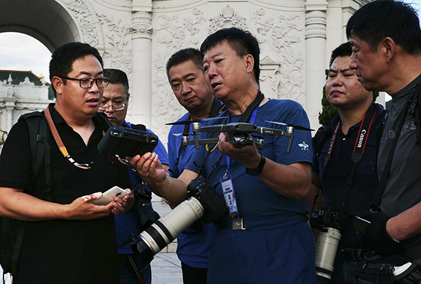 第二期航空航天系统新闻摄影培训班成功举办 第二期航空航天系统新闻摄影培训班成功举办