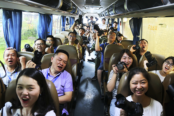 第二期航空航天系统新闻摄影培训班成功举办 第二期航空航天系统新闻摄影培训班成功举办