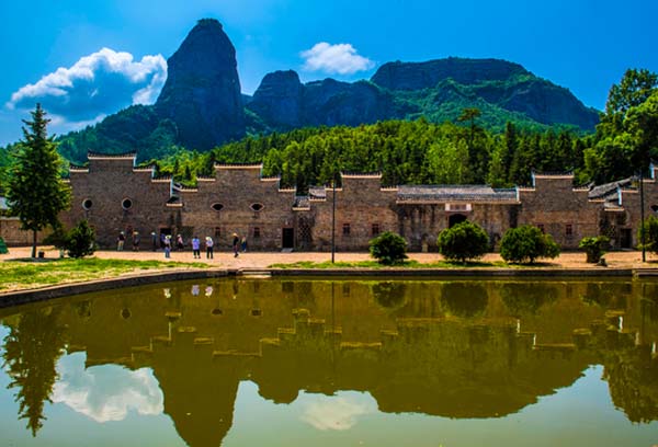 红土地上炼“四力” 长征起点悟初心 红土地上炼“四力” 长征起点悟初心