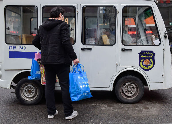 我在现?。米约涸谡獬　罢揭摺敝屑岢值酶靡恍?  border=