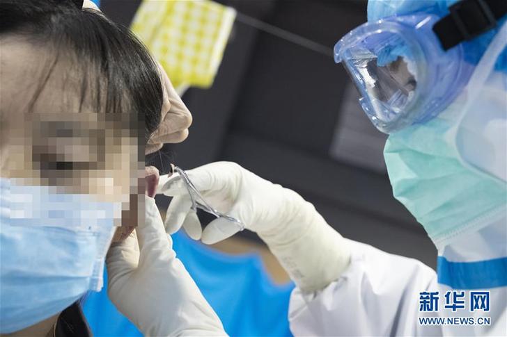 以中医治疗为主的武汉江夏方舱医院 (聚焦疫情防控)(9)以中医治疗为主的武汉江夏方舱医院