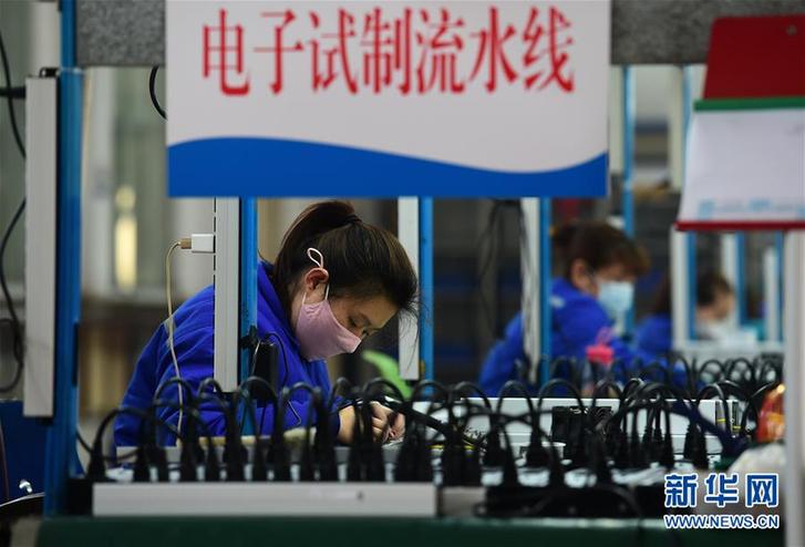 #（经济）（4）“微改造”助力企业复产