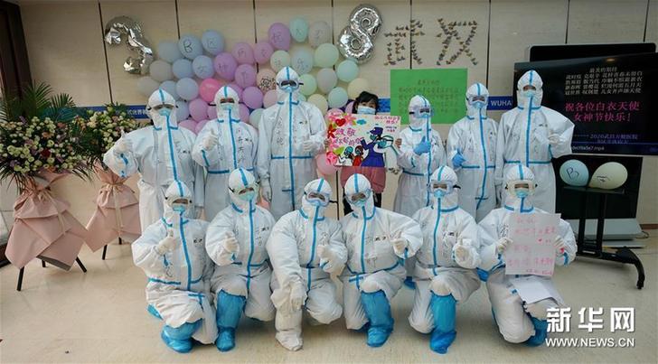 “小画家”的祝福 (聚焦疫情防控)(1)“小画家”的祝福