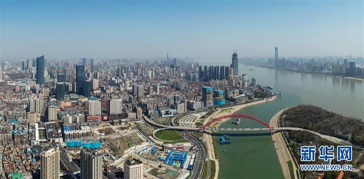 空中瞰江城春光 (聚焦疫情防控)(5)空中瞰江城春光