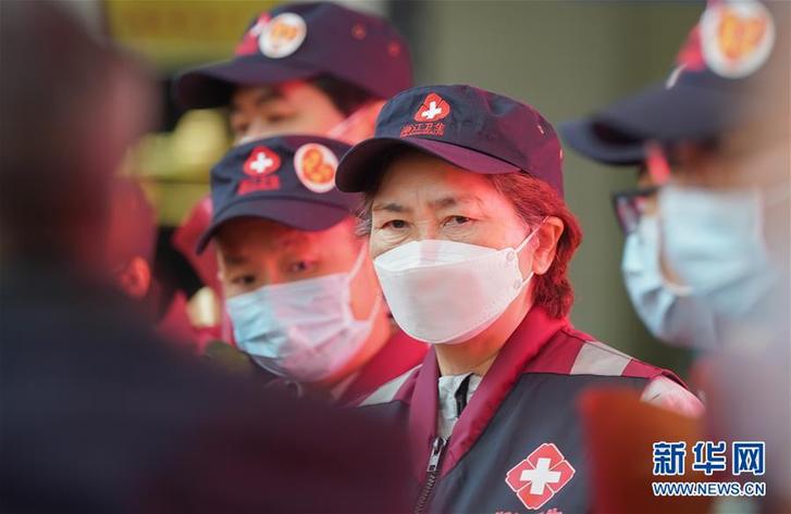 （聚焦疫情防控）（2）李兰娟院士医疗队返程