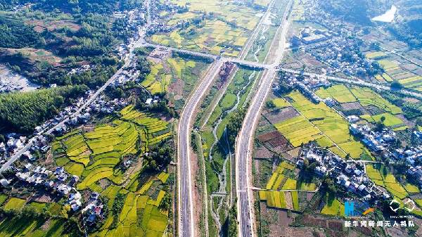 沿着高速看中国|十房高速:千里房陵“小康路”