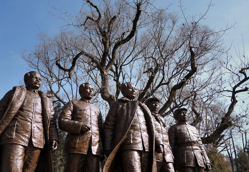 从“石库门”到“天安门”——中国革命圣地巡礼 从“石库门”到“天安门”——中国革命圣地巡礼