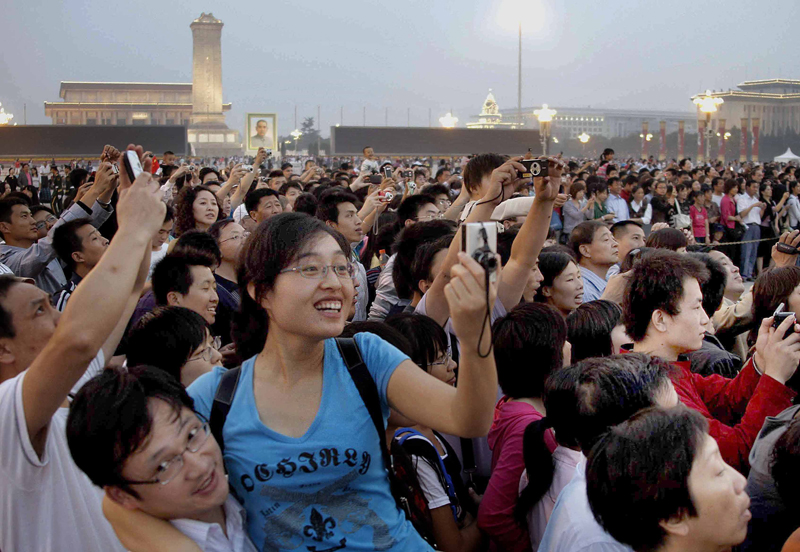 从“石库门”到“天安门”——中国革命圣地巡礼 从“石库门”到“天安门”——中国革命圣地巡礼