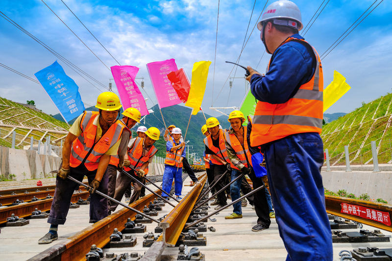 经济社会 经济社会