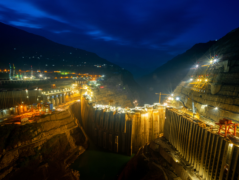 经济社会 经济社会