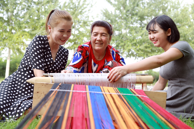 经济社会 经济社会