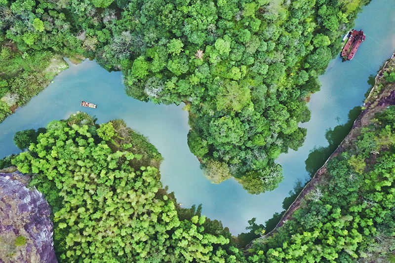 经济社会 经济社会