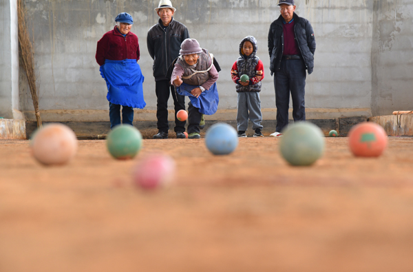 2022年旺旺杯“春节七天乐”新闻摄影征集活动定评会举行 2022年旺旺杯“春节七天乐”新闻摄影征集活动定评会举行