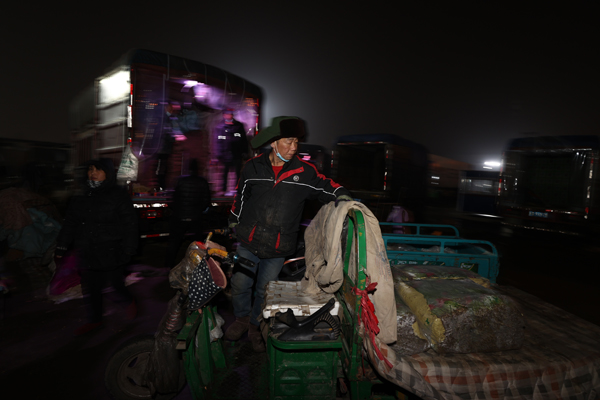 2022年旺旺杯“春节七天乐”新闻摄影征集活动定评会举行 2022年旺旺杯“春节七天乐”新闻摄影征集活动定评会举行