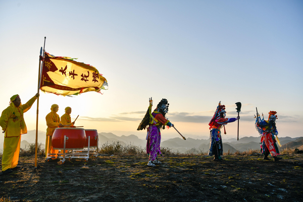 2022年旺旺杯“春节七天乐”新闻摄影征集活动定评会举行 2022年旺旺杯“春节七天乐”新闻摄影征集活动定评会举行