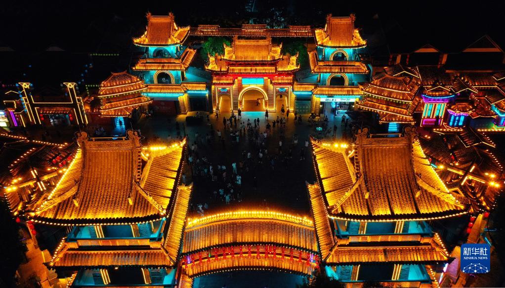 陕西周至:烟火巷子点亮夏日“夜经济”