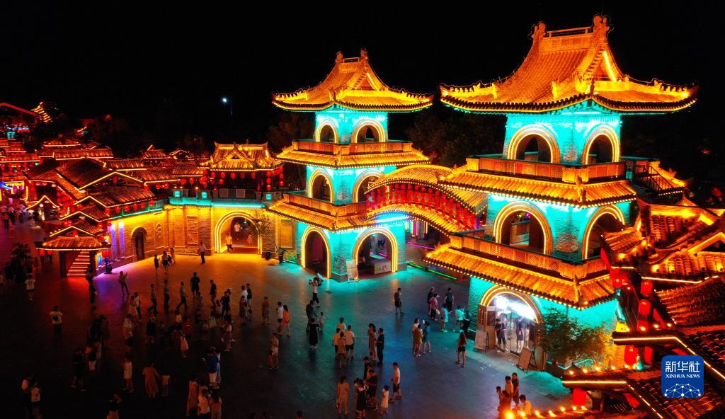 陕西周至:烟火巷子点亮夏日“夜经济”