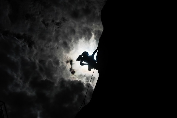 高原摄影诗人普布扎西 那人生最美好的时光 高原摄影诗人普布扎西 那人生最美好的时光