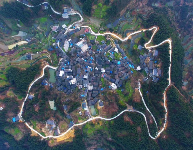 牢记职责展形象:贵州签约摄影师永远在路上