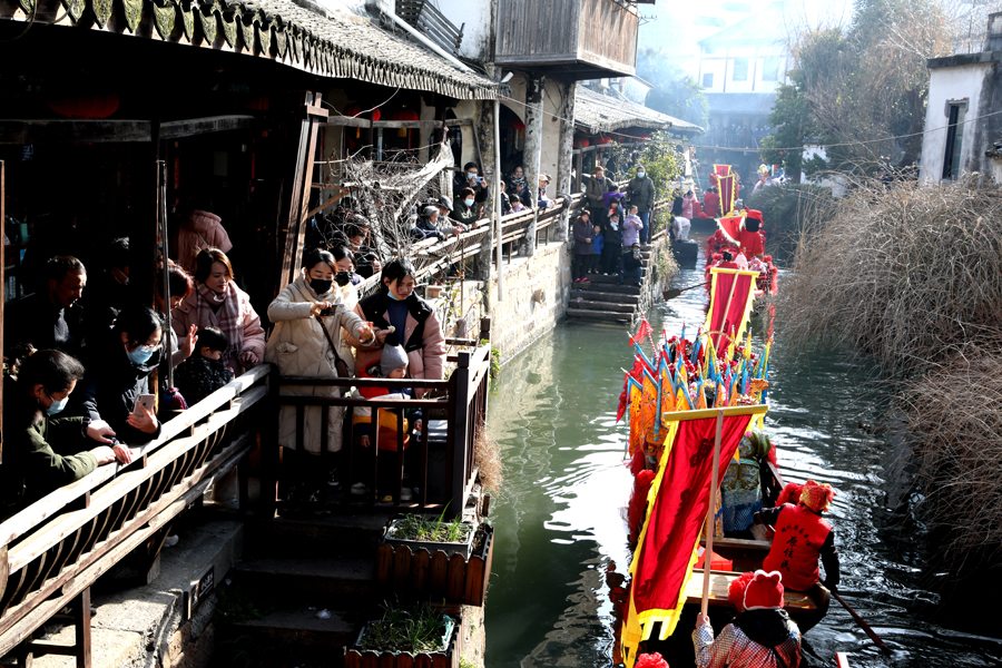 民俗文化“闹” 千年古村“活” 民俗文化“闹” 千年古村“活”