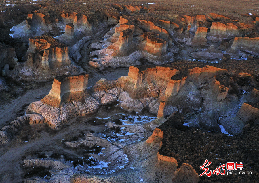 大同土林:黄土高原上的地质奇观 大同土林:黄土高原上的地质奇观