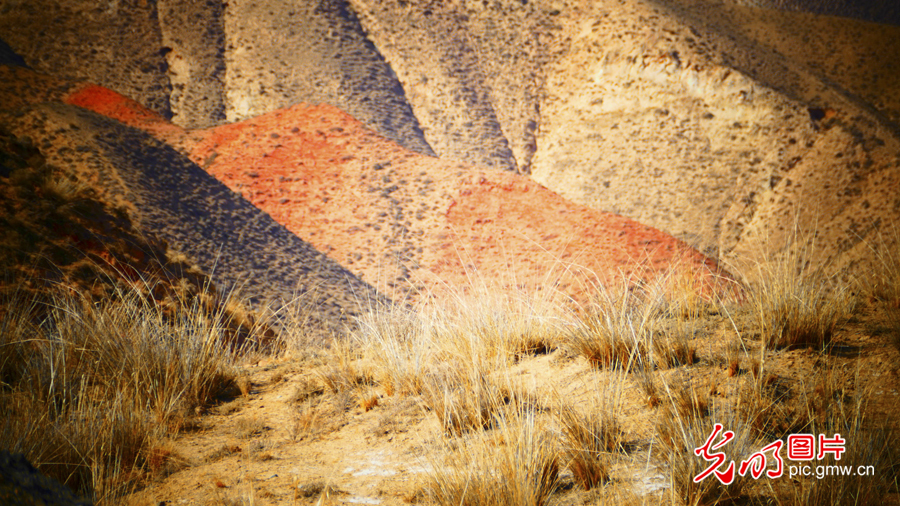 甘肃：探访祁连山——高台马营河大峡谷、小泉丹霞