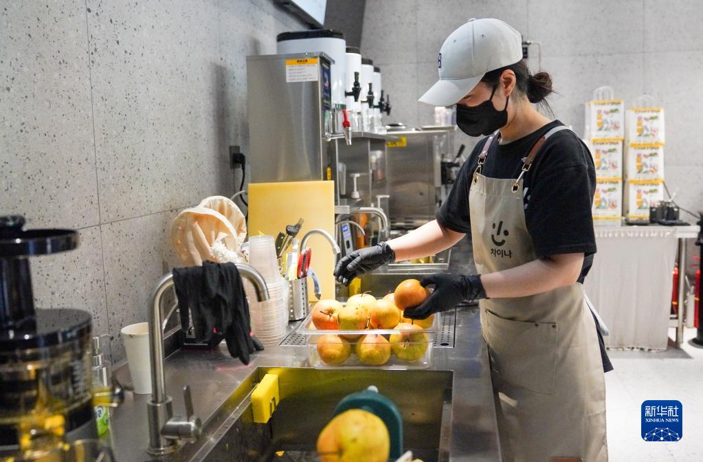 吉林延吉:边境小城兴起咖啡热