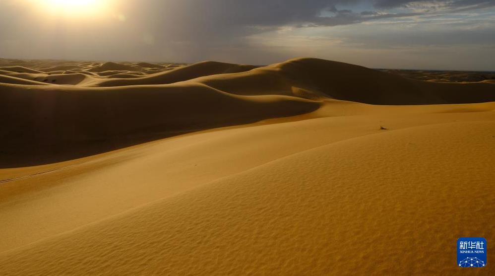 库布其沙漠风光美 库布其沙漠风光美