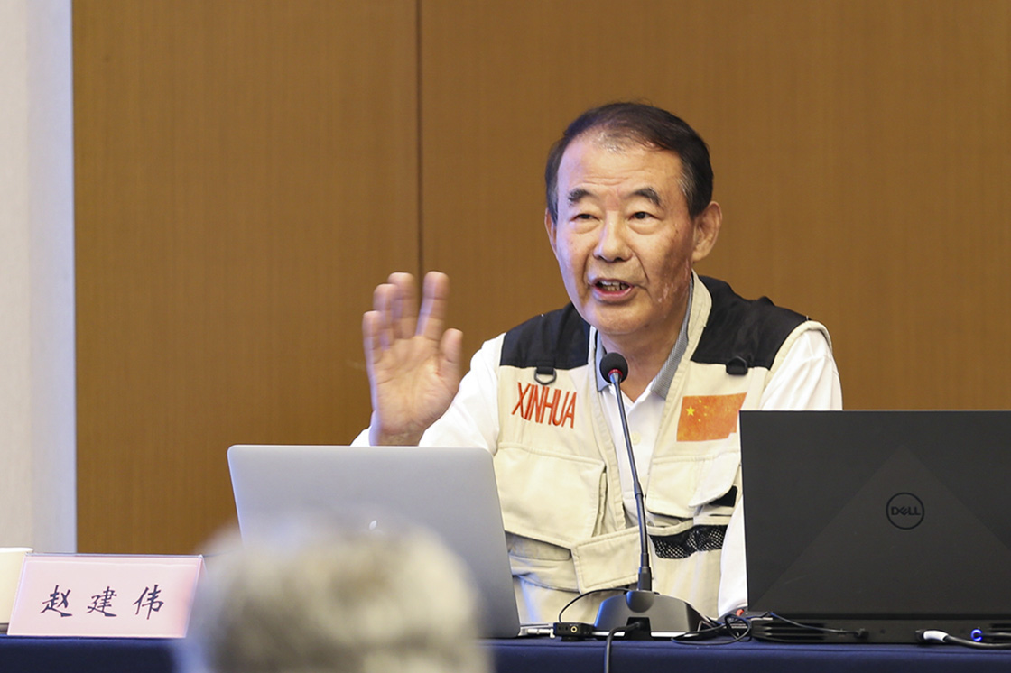 融媒体时代的新闻摄影研讨会在日照举行 融媒体时代的新闻摄影研讨会在日照举行