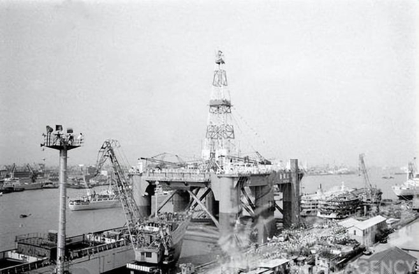 前新华社摄影记者杨溥涛去世，他拍下鲁迅迁葬虹口公园的画面