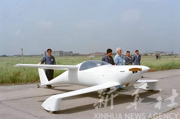 前新华社摄影记者杨溥涛去世，他拍下鲁迅迁葬虹口公园的画面