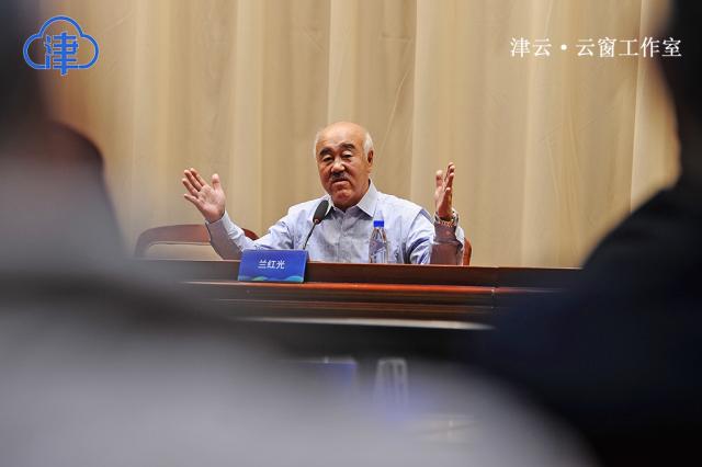 “用思想驱动快门” 中国新闻摄影学会理论与学术委员会工作会议在天津师范大学召开 “用思想驱动快门” 中国新闻摄影学会理论与学术委员会工作会议在天津师范大学召开